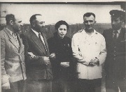 Х. Байрамукова с родственниками