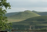 Шапка-гора в селении Кичмалка (КБР). Изучением этого курганного захоронения ученые еще не занимались